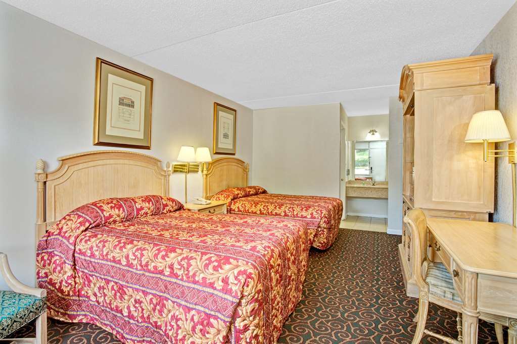 Red Roof Inn Fredericksburg North Værelse billede